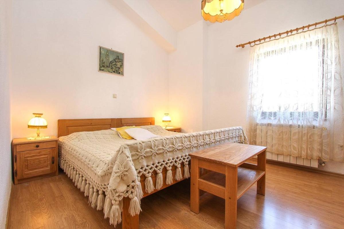 Apartments Zdravko Medolino Esterno foto
